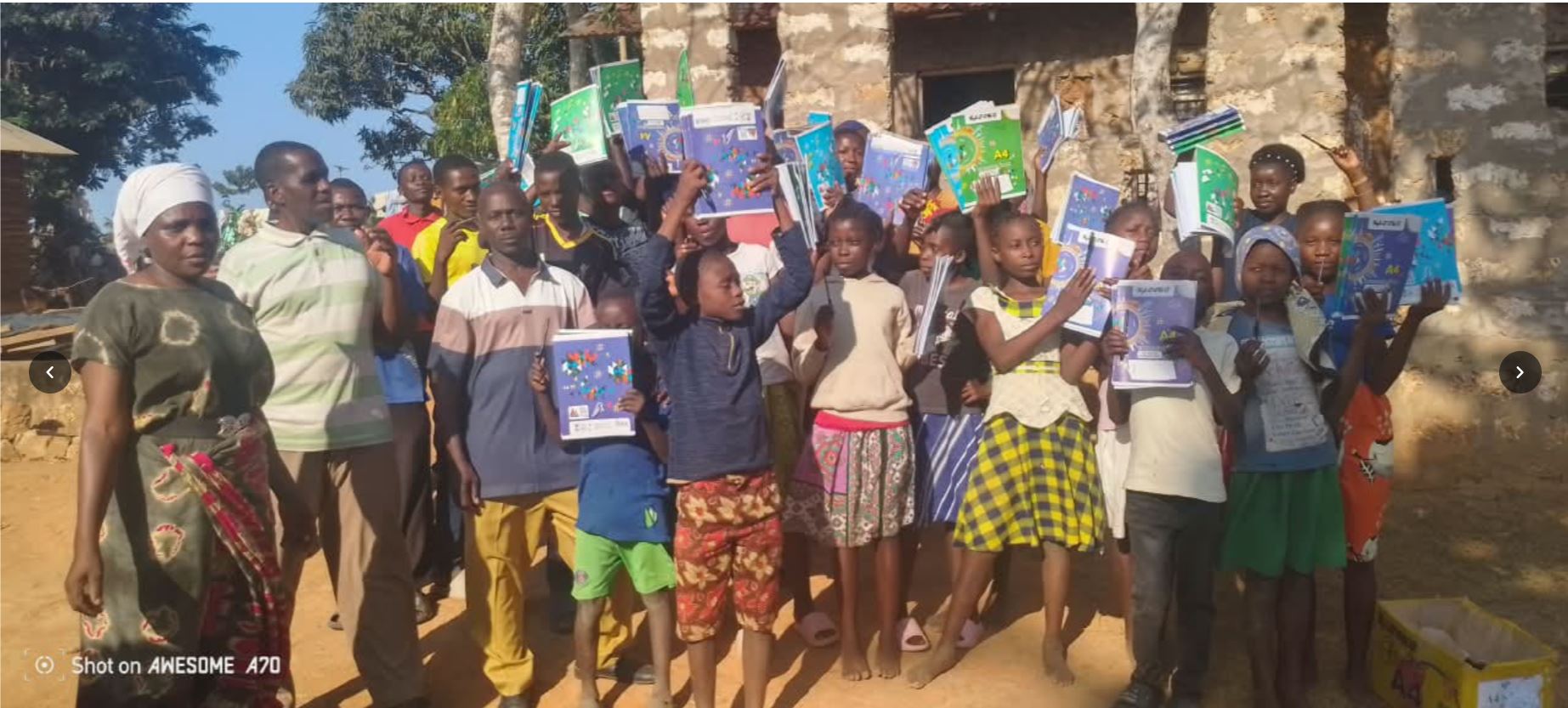 More children receiving books